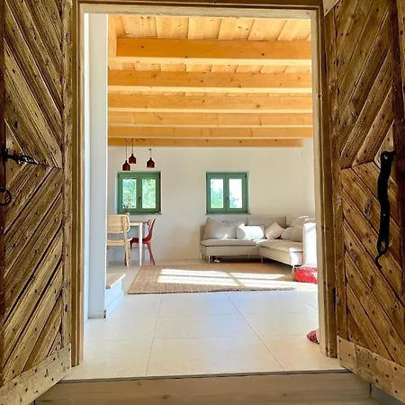 Pince A Hegyen Vakantiehuis