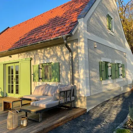 Pince A Hegyen Vakantiehuis *